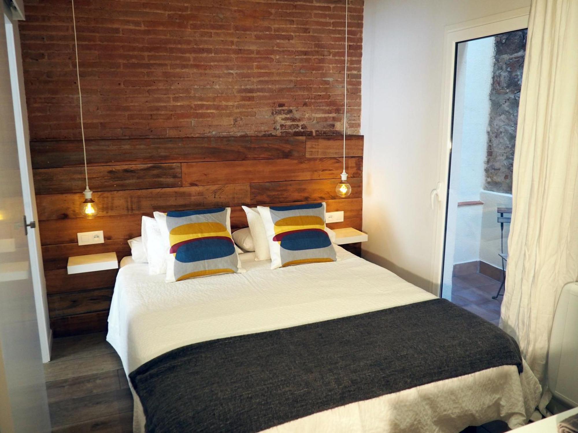 Cozy Apartment In Sants Barcelona Bagian luar foto